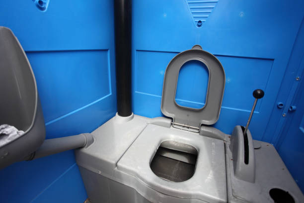 Best VIP or Luxury Restroom Trailers  in Selma, NC